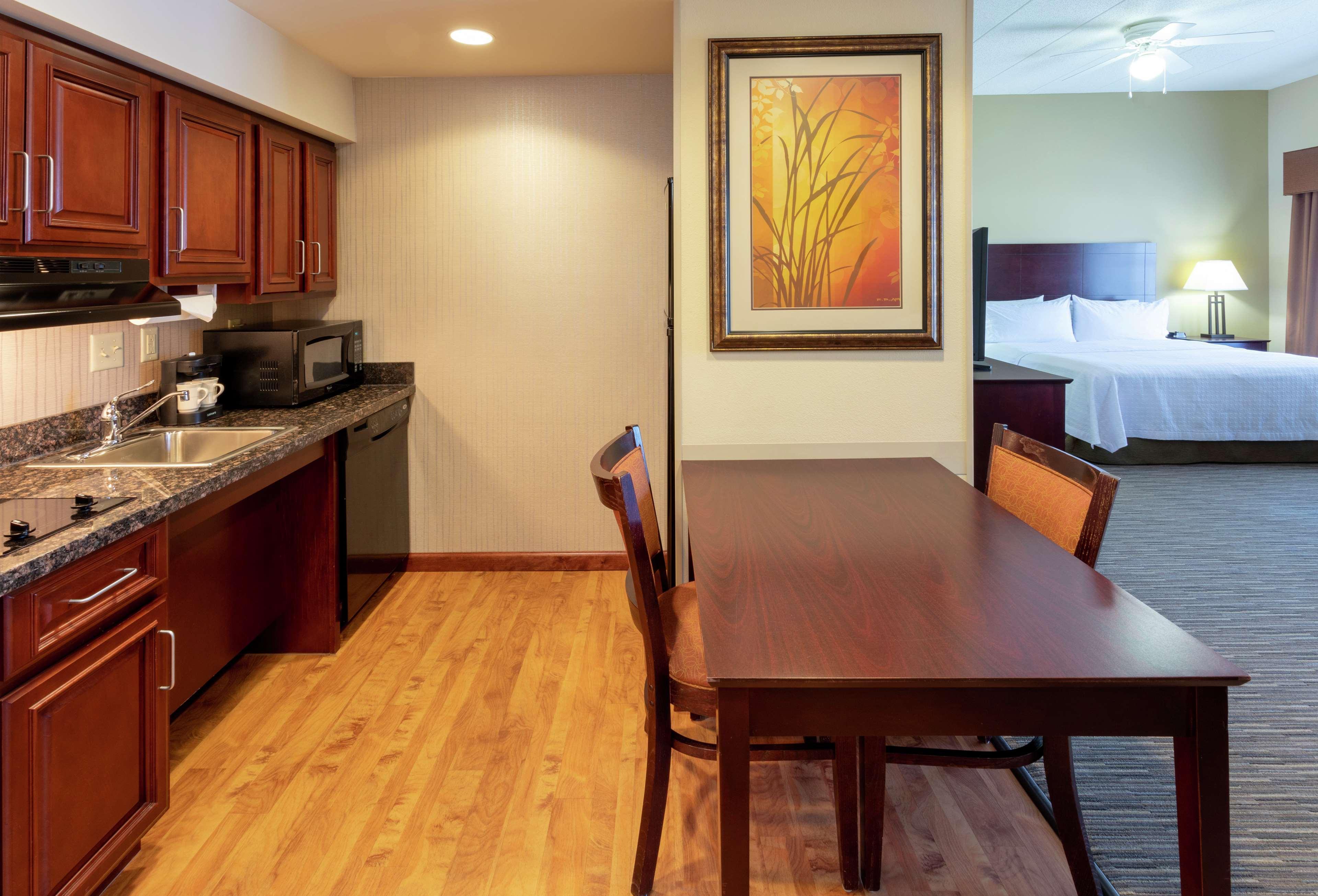 Homewood Suites New Brighton Buitenkant foto