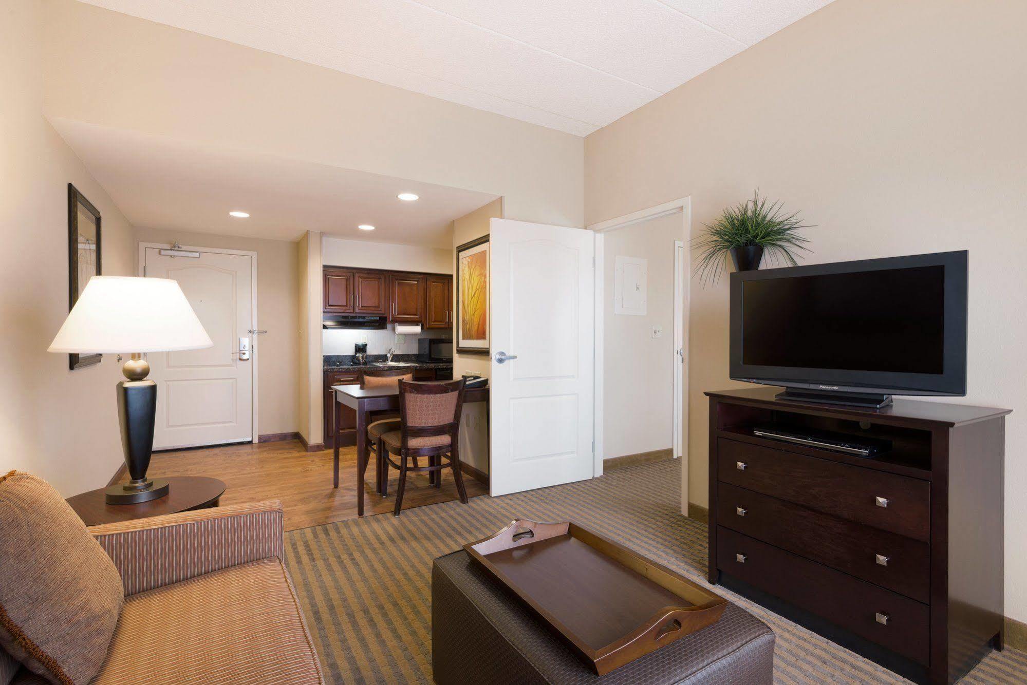 Homewood Suites New Brighton Buitenkant foto